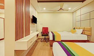 Itsy Hotels Sri Sai Grand Inn