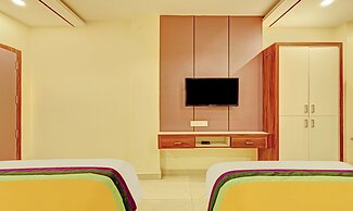 Itsy Hotels Sri Sai Grand Inn