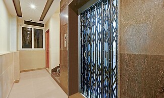 Itsy Hotels Sri Sai Grand Inn