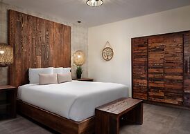 Surya Hotel