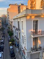 A Stroll to the Acropolis Athenian Homes