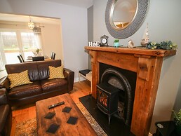 Pebble Lodge