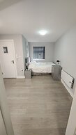 Charming Accommodation Close to Birmingham