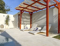 Moana Villa & Suites Bingin