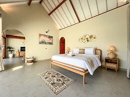 Moana Villa & Suites Bingin