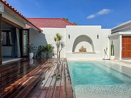 Moana Villa & Suites Bingin