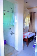 Precise Hotel