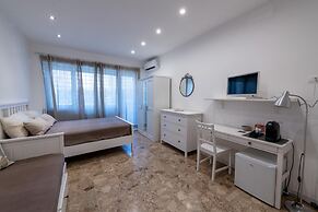Casa Rosa Beige e Blu