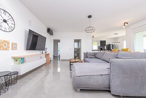 Villa Suton