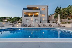 Villa Suton