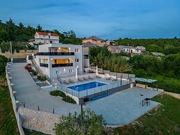 Villa Suton
