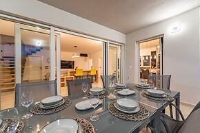 Villa Suton