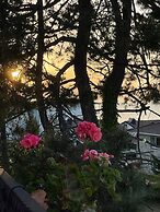 Lalezar Sea & Garden Hotel