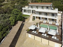 Mercury Beach Hotel