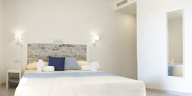 Mercury Beach Hotel