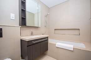 Luxurious Downtown Views With Dubai Mall Access