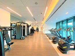Luxurious Downtown Views With Dubai Mall Access
