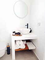 myLithos Suites