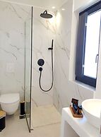 myLithos Suites