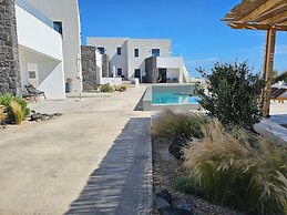 myLithos Suites