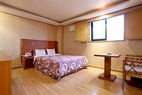 Seaside Hotel