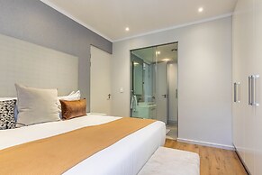 Sandton Smart Apartment Thirteen
