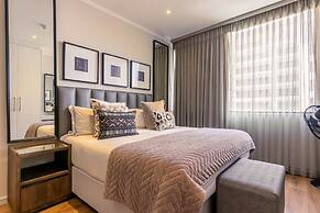 Sandton Smart Apartment Thirteen