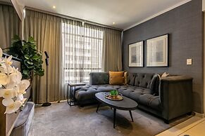 Sandton Smart Apartment Thirteen