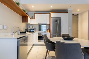 Sandton Smart Apartment Thirteen