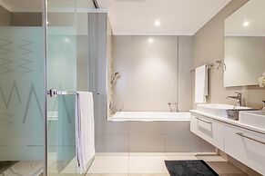 Sandton Smart Apartment Thirteen