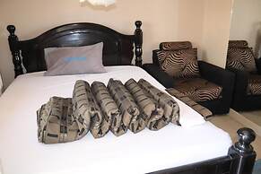 Perfect and Precise Motel