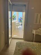 Albania Dream Beachfront Apartment