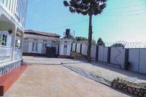 Luwafu Guest House