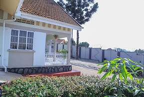 Luwafu Guest House