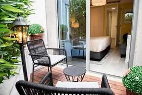 Kavia Hotel do Largo