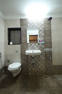 Saish Hotel