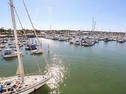 Lymington Lodge at Normandy Marsh