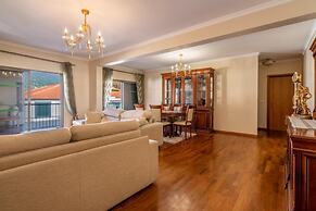 Harmonia Apartment by Atlantic Holiday