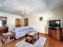Harmonia Apartment by Atlantic Holiday