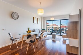 Centromar Bella Vista by Atlantic Holiday