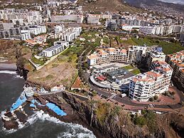 Centromar Bella Vista by Atlantic Holiday