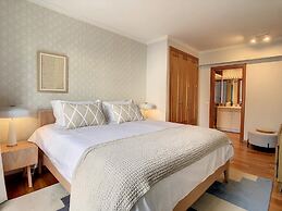 Elena Apartment by Atlantic Holiday