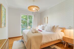 Elena Apartment by Atlantic Holiday