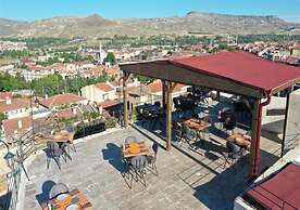 Tale Cave INN