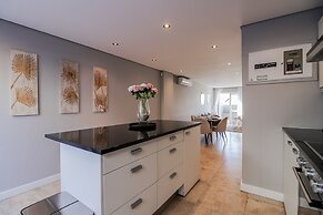 Loader Street Studios 5 by CTHA