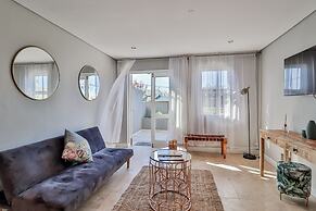 Loader Street Studios 5 by CTHA