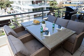 Luxury Apt in the center of Glyfada