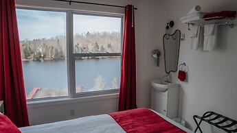 Auberge Lac du Pin Rouge