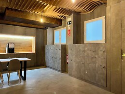 Nalu Valencia Boutique Rooms
