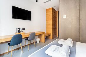 Nalu Valencia Boutique Rooms